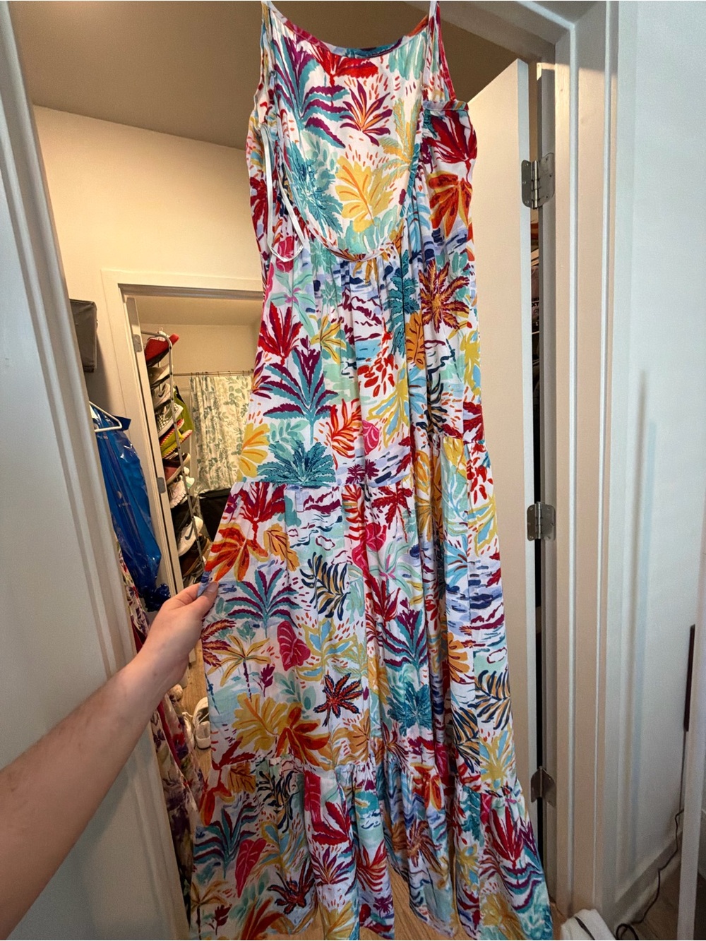 Women’s Backless Tropical Maxi Dress - Multicolor - Picture 2 of 2